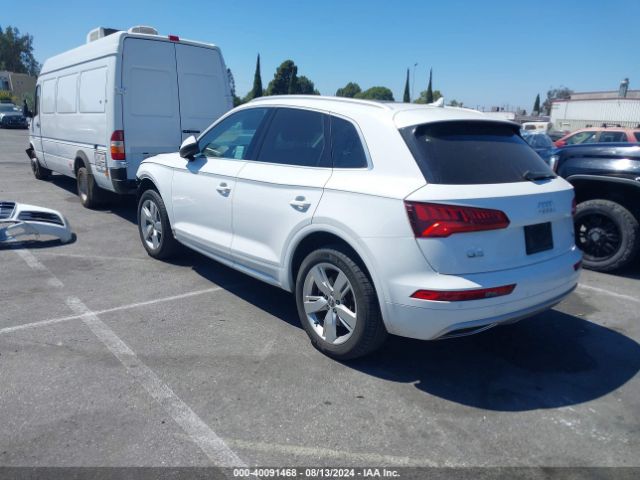 WA1BNAFY6J2061186 Audi Q5 2.0t Premium/2.0t Tech Premium