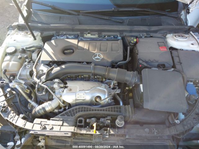 W1K3G4EB5LJ222967 Mercedes-Benz A 220