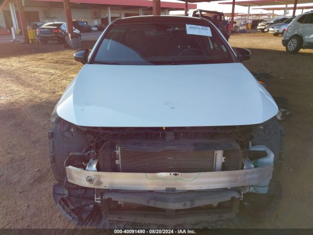 W1K3G4EB5LJ222967 Mercedes-Benz A 220