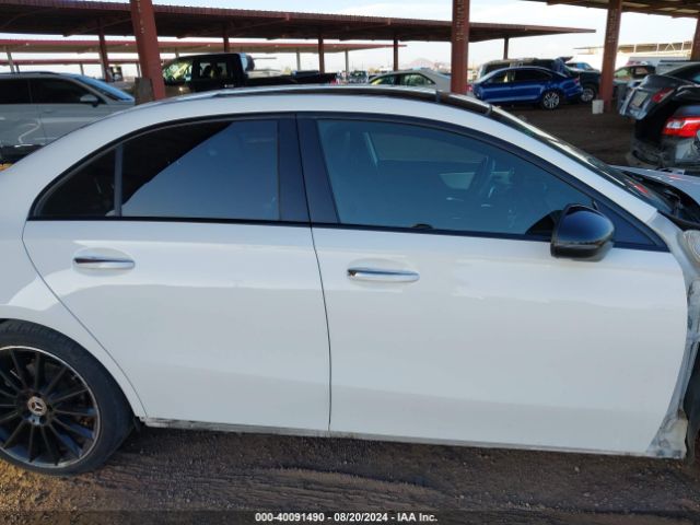 W1K3G4EB5LJ222967 Mercedes-Benz A 220