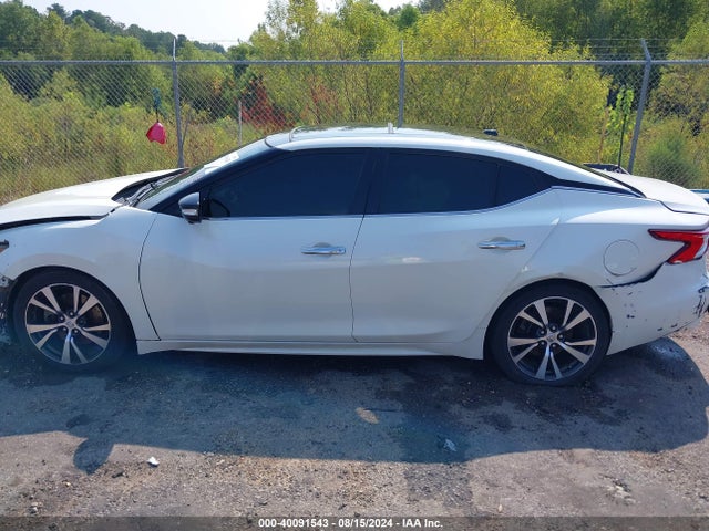 Nissan Maxima 3.5 Platinum 2017 1N4AA6AP9HC423644 Image 15