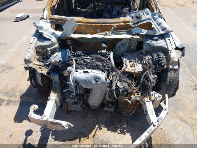 40091598 :رقم المزاد ، WDDSJ4EB4FN183363 vin ، 2015 Mercedes-benz Cla 250 مزاد بيع