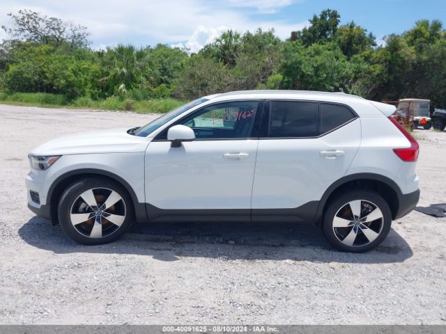 YV4162UK9K2155306 Volvo Xc40 T5 Momentum