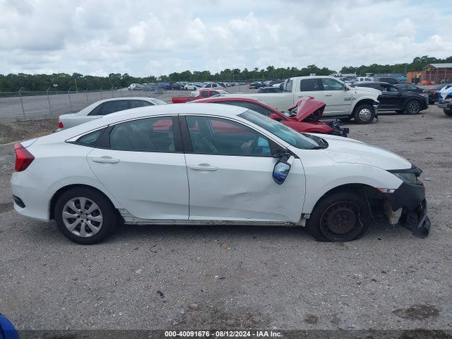 Honda Civic Lx 2019 2HGFC2F62KH570722 Image 14