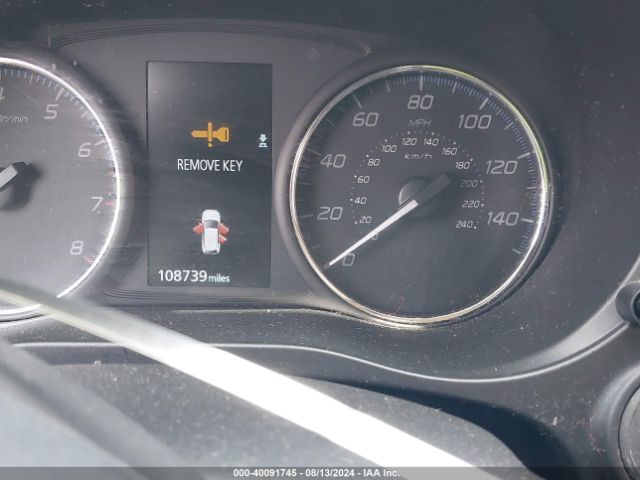 JA4AD2A39JJ004213 Mitsubishi Outlander Es