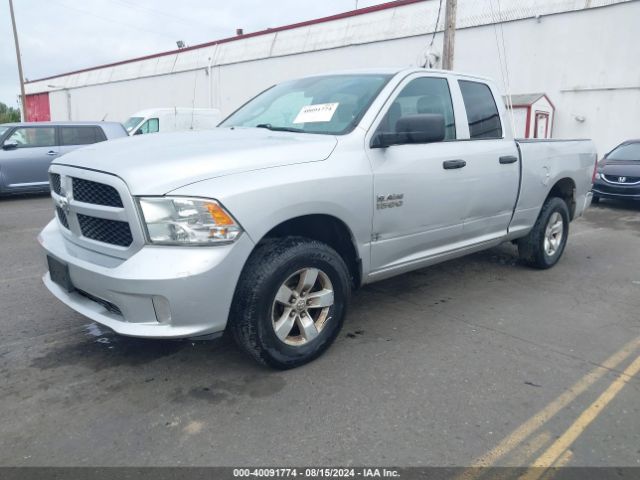 1C6RR7FG0JS270594 RAM 1500 Express Quad Cab 4x4 6'4 Box