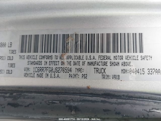 1C6RR7FG0JS270594 RAM 1500 Express Quad Cab 4x4 6'4 Box