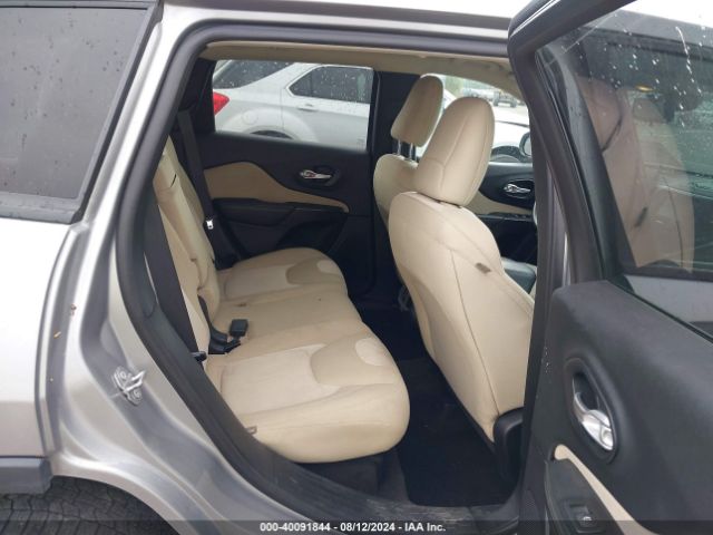 1C4PJMAB3GW266932 Jeep Cherokee Sport