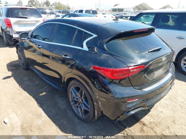 SJKCH5CP8JA050651 Infiniti Qx30 Sport