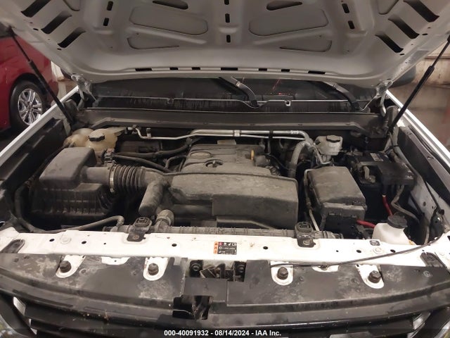 Chevrolet Colorado Wt 2018 1GCHSBEA1J1146848 Image 10