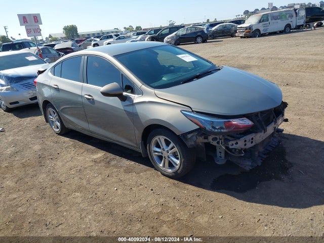 Chevrolet Cruze Lt Auto 2018 1G1BE5SM7J7247136 Image 1