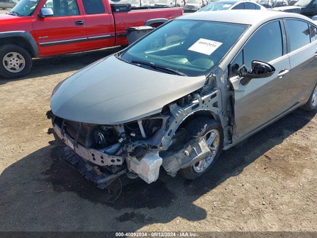 Chevrolet Cruze Lt Auto 2018 1G1BE5SM7J7247136 Image 6