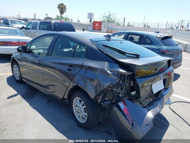 Toyota Prius Two 2018 JTDKBRFU3J3586727 Image 3