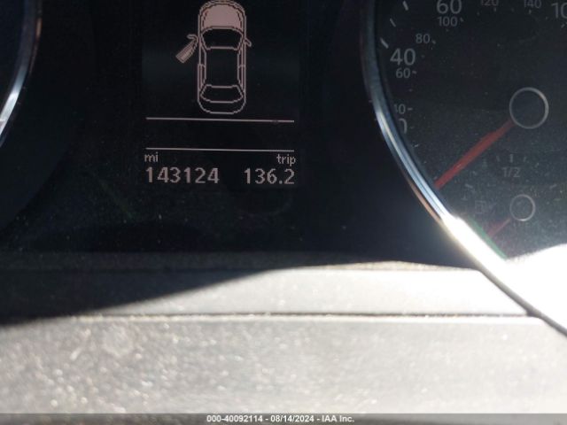 3VWDB7AJXJM260901 Volkswagen Jetta 1.4t Se/1.4t Wolfsburg Edition