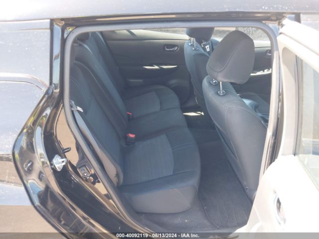 1N4AZ1CP2JC304820 Nissan LEAF S