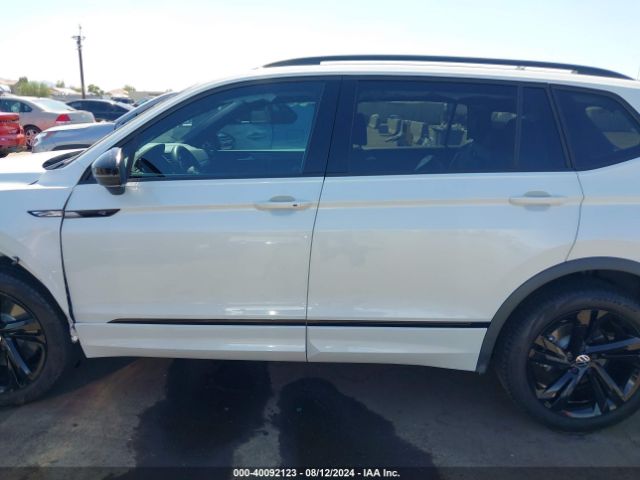 3VVCB7AX2RM072874 Volkswagen Tiguan 2.0t Se R-line Black