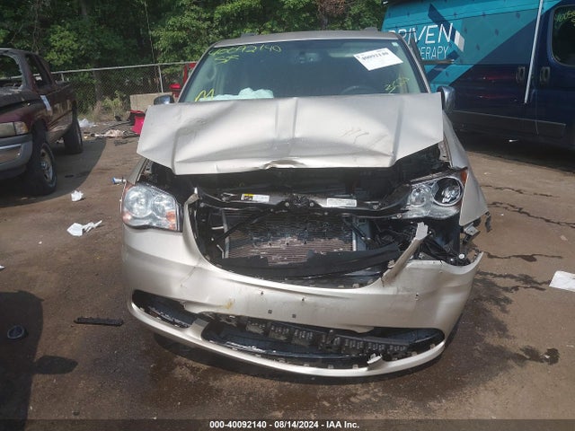 2C4RC1JG1GR133379 Chrysler Town & Country Limited