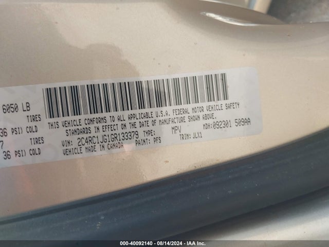 2C4RC1JG1GR133379 Chrysler Town & Country Limited