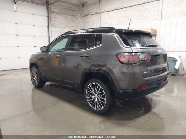3C4NJDCBXNT161229 Jeep Compass Limited 4x4