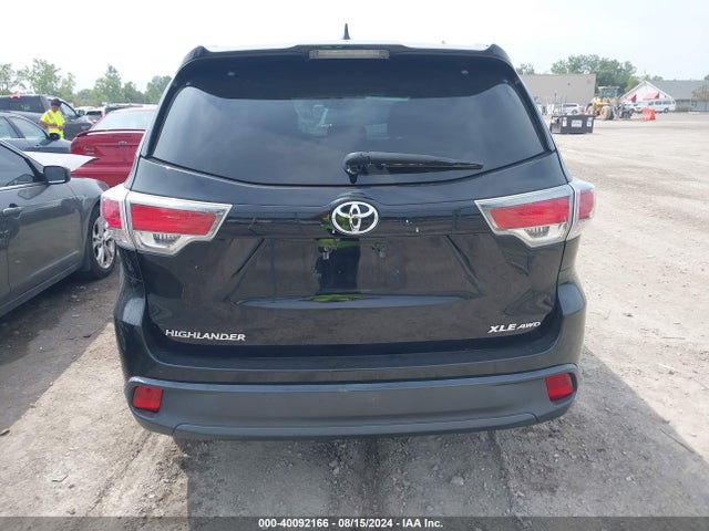 Toyota Highlander Xle V6 2015 5TDJKRFH5FS183241 Image 16