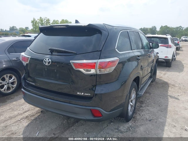 Toyota Highlander Xle V6 2015 5TDJKRFH5FS183241 Image 4