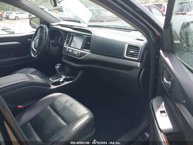 Toyota Highlander Xle V6 2015 5TDJKRFH5FS183241 Image 5
