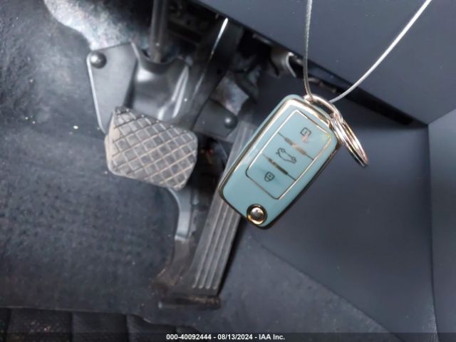 3VWFD7AT0JM726534 Volkswagen Beetle 2.0t Coast/2.0t S