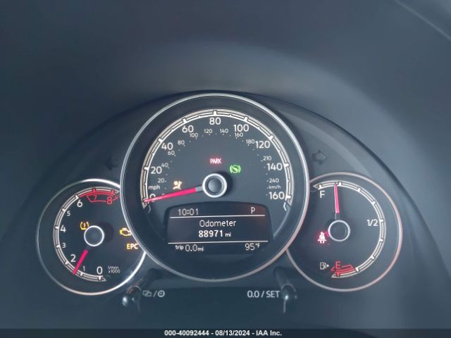 3VWFD7AT0JM726534 Volkswagen Beetle 2.0t Coast/2.0t S
