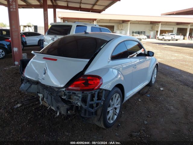 3VWFD7AT0JM726534 Volkswagen Beetle 2.0t Coast/2.0t S