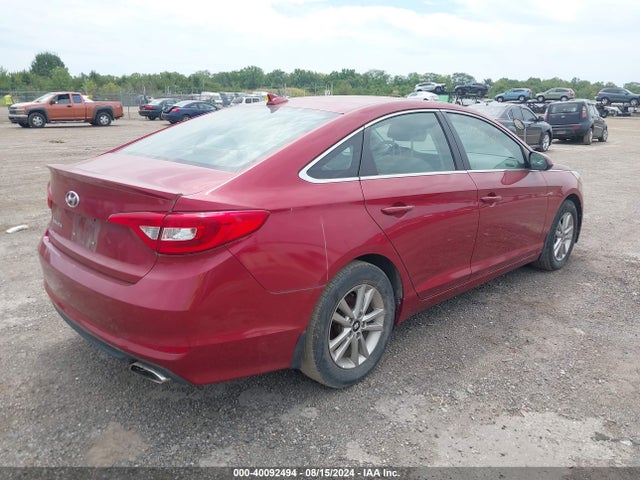 Hyundai SONATA SE 2016 5NPE24AF3GH352318 Image 4
