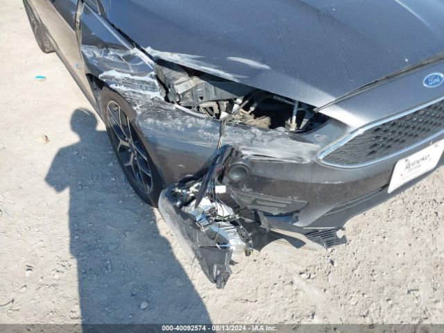 1FADP3M26HL257433 Ford FOCUS SEL