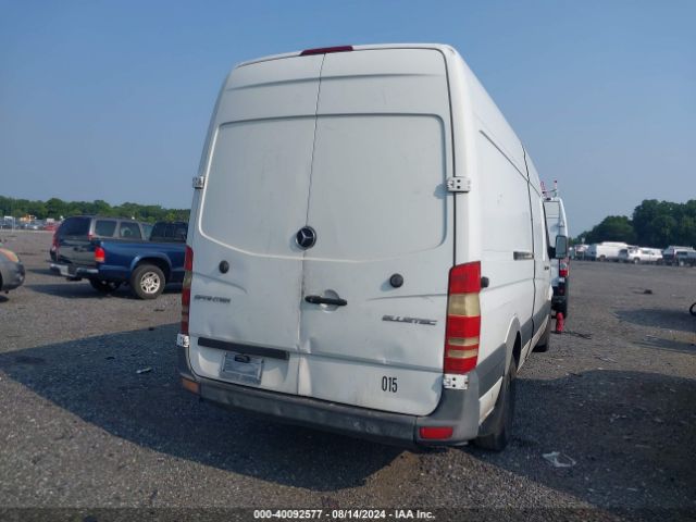 WD3PE8DC0F5983903 Mercedes-Benz Sprinter 2500 High Roof