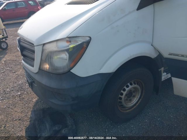 WD3PE8DC0F5983903 Mercedes-Benz Sprinter 2500 High Roof