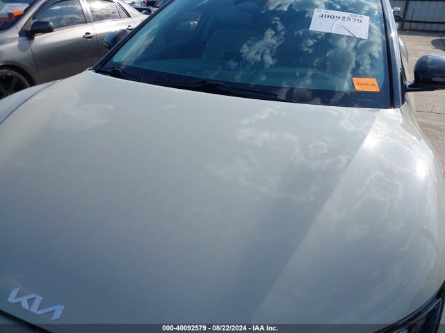 KIA Ev6 Wind 2023 KNDC34LA1P5099411 Image 6