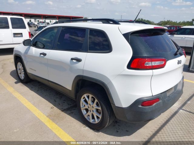 1C4PJLABXFW761802 Jeep Cherokee Sport