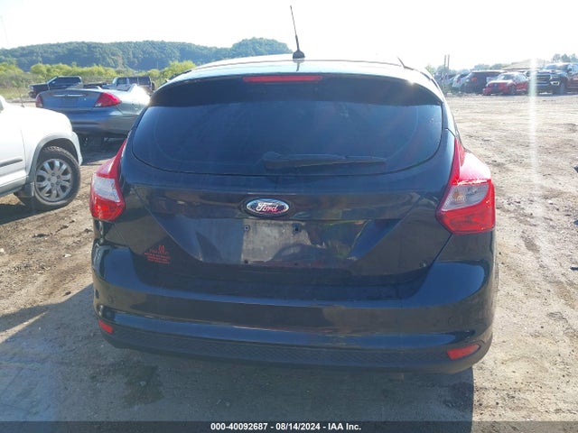Ford FOCUS SE 2014 1FADP3K22EL296275 Image 17