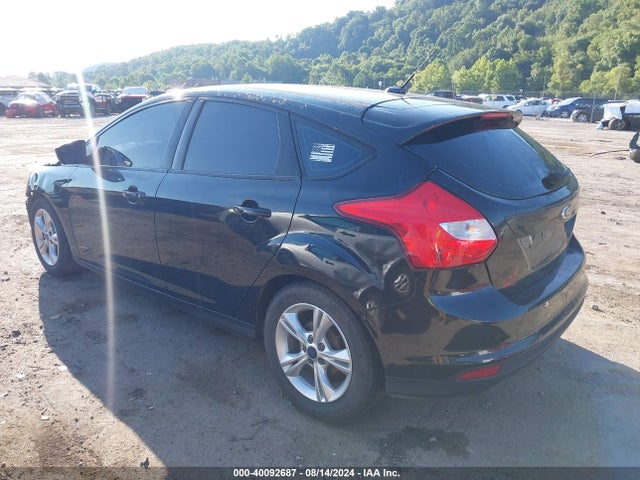 Ford FOCUS SE 2014 1FADP3K22EL296275 Image 3