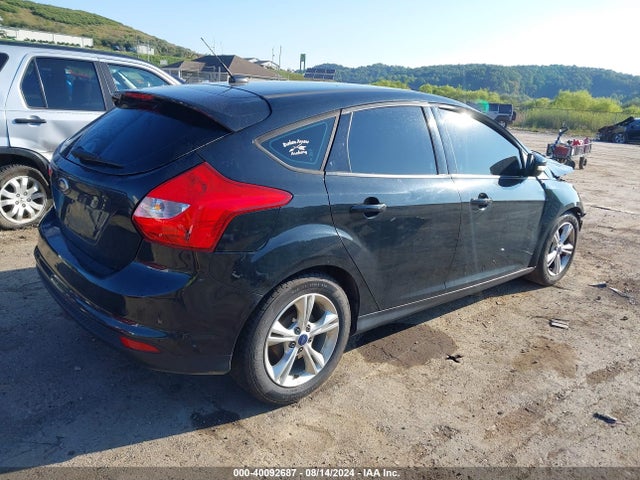 Ford FOCUS SE 2014 1FADP3K22EL296275 Image 4