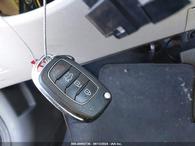 Hyundai SONATA SE 2019 5NPE24AF8KH806913 Image 11
