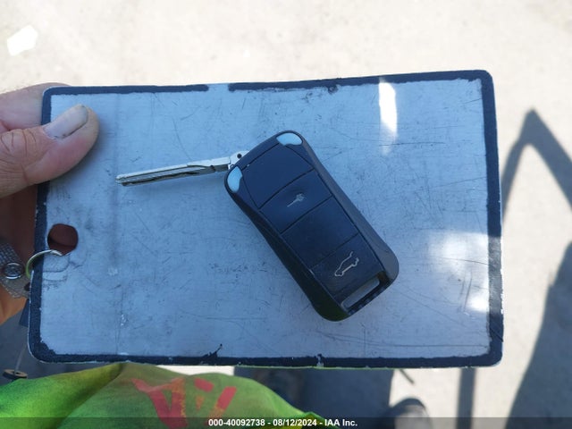 2005 PORSCHE CAYENNE WP1AA29P45LA23508 Photo 10