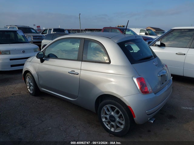 2013 FIAT 500 3C3CFFAR3DT546171 Photo 2