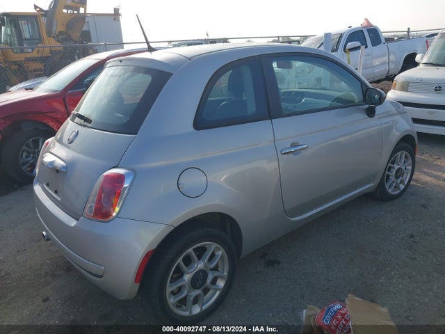2013 FIAT 500 3C3CFFAR3DT546171 Photo 3
