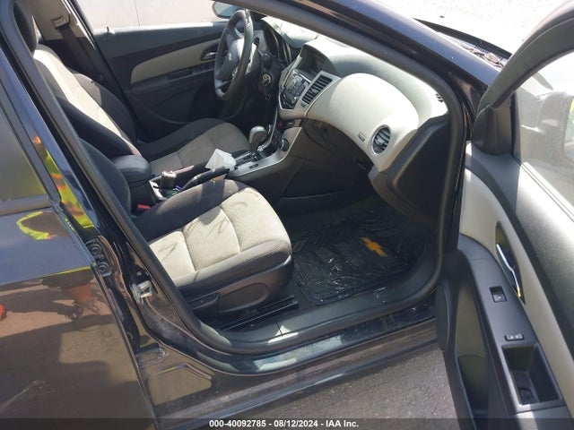 Chevrolet Cruze Ls Auto 2015 1G1PA5SH5F7165417 Image 5