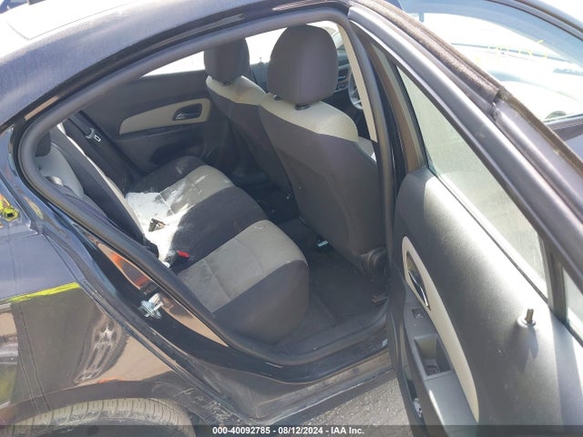 Chevrolet Cruze Ls Auto 2015 1G1PA5SH5F7165417 Image 8