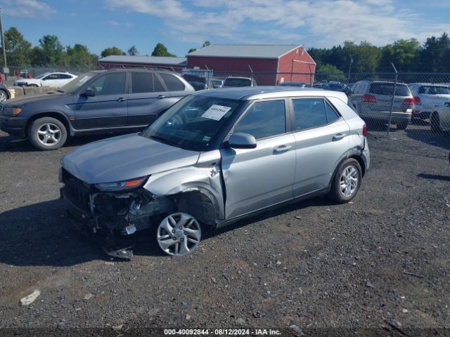 KMHRB8A35NU202353 Hyundai Venue Se