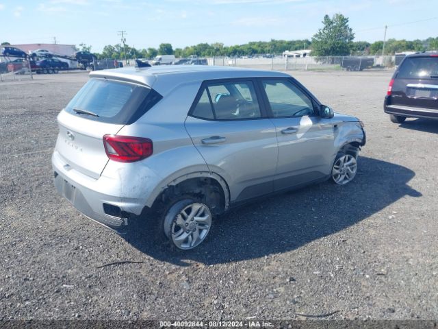 KMHRB8A35NU202353 Hyundai Venue Se