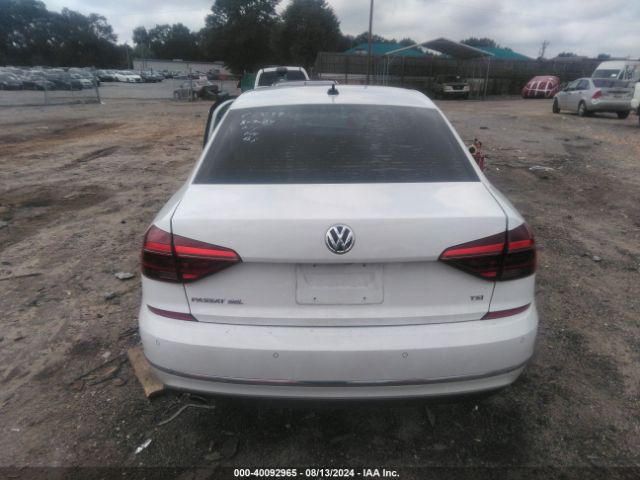 1VWCT7A35HC075631 Volkswagen Passat 1.8t Sel Premium