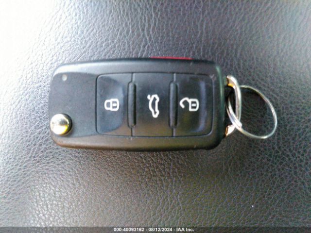 WVGBV7AX8GW511716 Volkswagen TIGUAN SE
