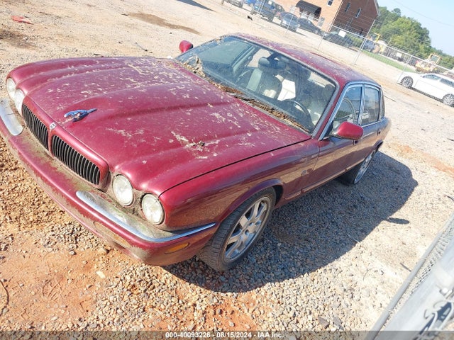 2002 JAGUAR XJ8 SAJDA12C62LF42897 Photo 1