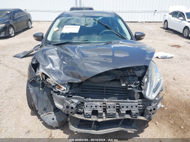 Ford FOCUS SE 2017 1FADP3K24HL295472 Image 13